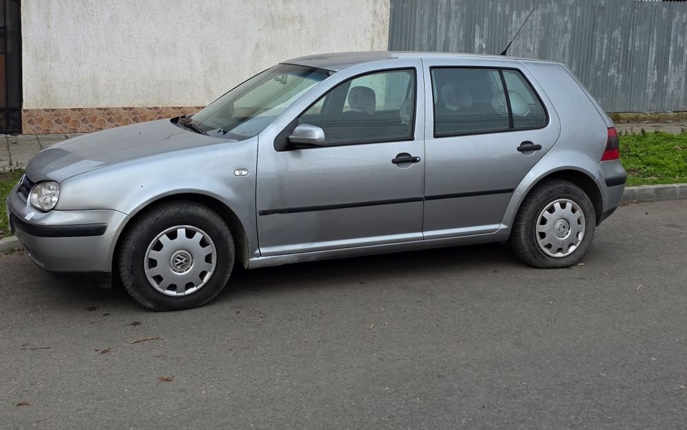 VOLKSWAGEN Golf 2003 — imagine 2