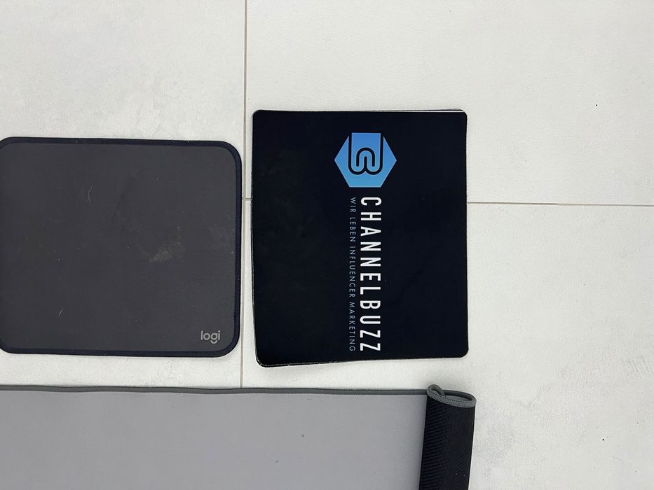 Vand paduri pentru mouse su tastatura