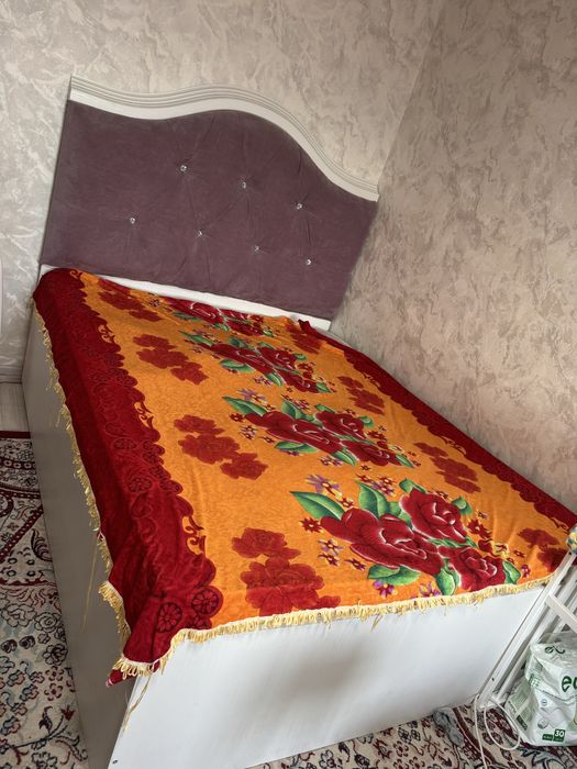 Продам кровать б/у