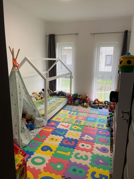 Apartament cu 3 camere de vanzare