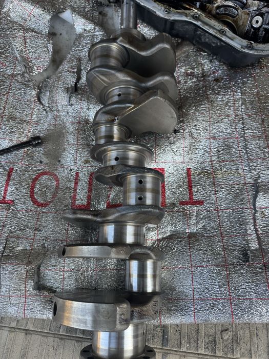 LC 200 буу матор