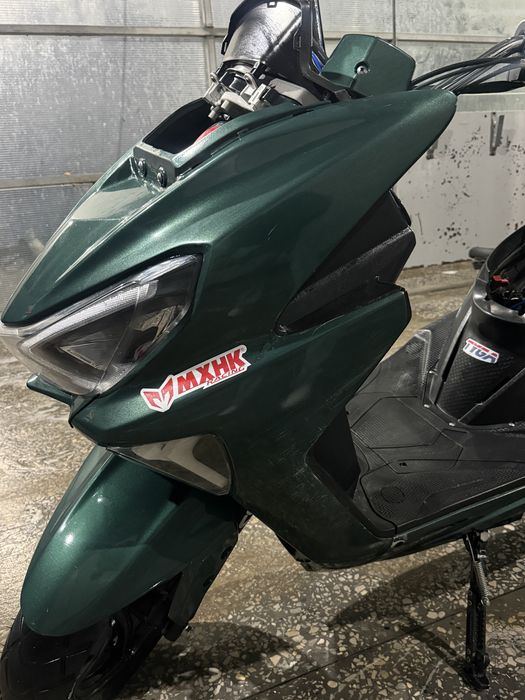 скутер Maxi 165cc