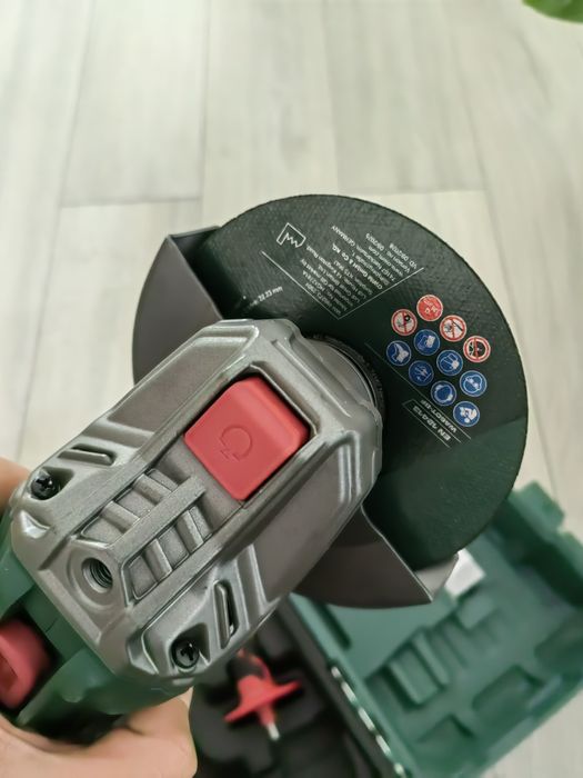 Rezervat - Polizor unghiular / flex Parkside