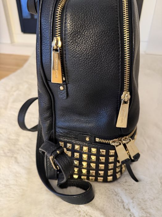 Rucsac piele cu tinte aurii Michael Kors