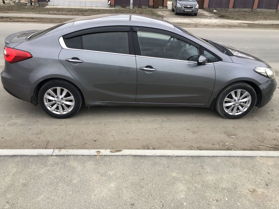 Машины Kia Cerato