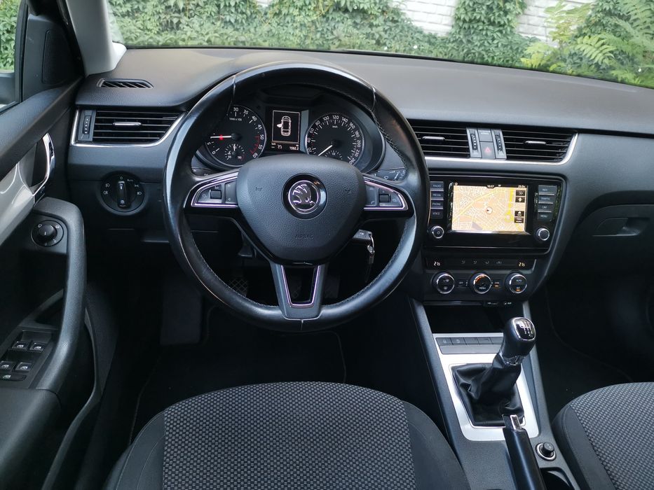 SKODA Octavia 2016 — imagine 4