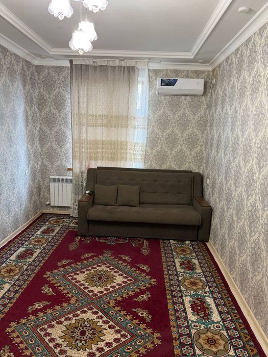 Самарканд шаҳар Ислоҳот кучасида бир хоналик уй ижарага берилади.