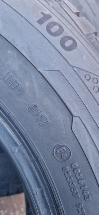 2 Anvelope Continental 215 70 R15C de vara