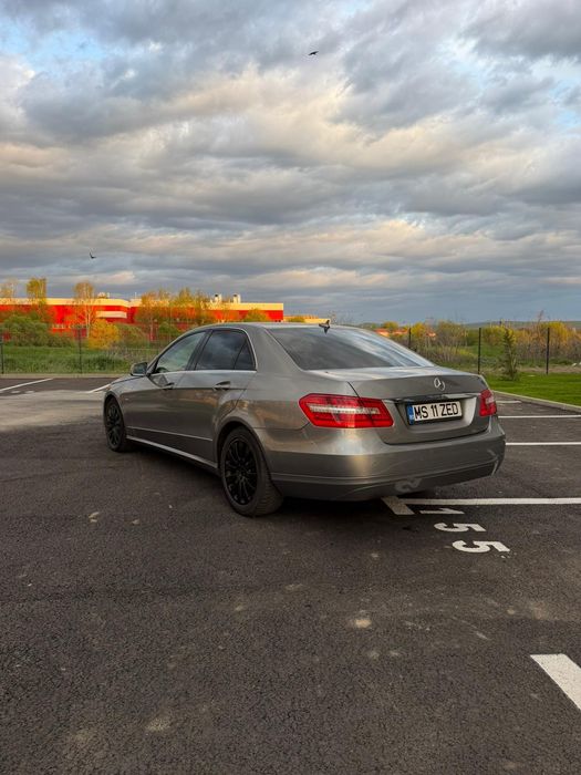 Mercedes-Benz E220 CDI