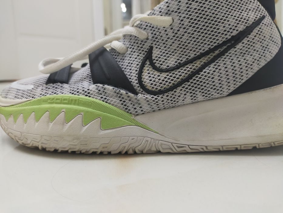 Kyrie 8 кросоовки для баскетболла