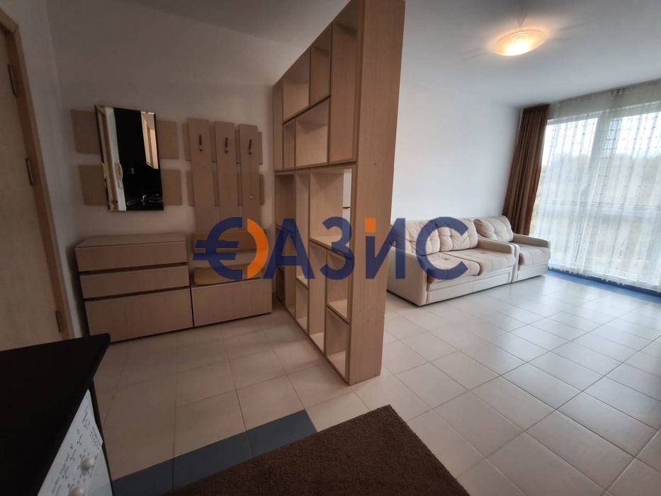 Продава се Двустаен апартамент в Свети Влас - 56 кв.м за 782 €/кв.м - Снимка #6