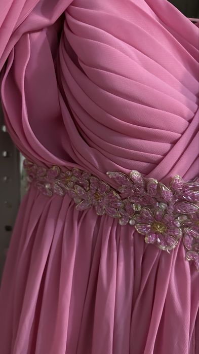 Платье вечернее