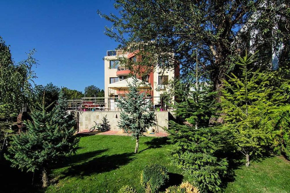 Дава се под наем Двустаен апартамент в Варна, м-т Евксиноград - 78 кв.м за 800 € - Снимка #23