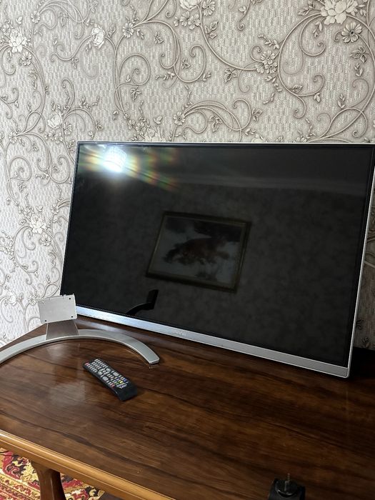 Телевизор ROISON 43