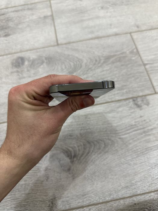 Iphone 12 Pro 78% yomkst