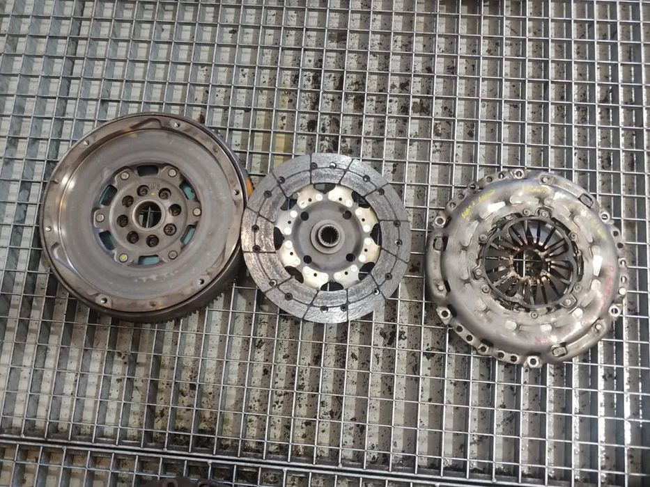 kit ambreiaj volanta masa dubla  2.0 hdi rhk peugeot expert  disc 8,1mm 324043410