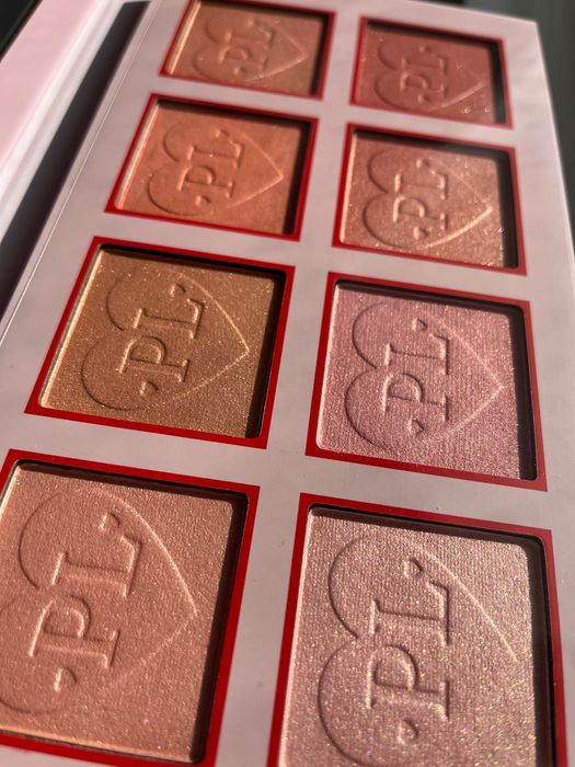 Paleta de blush + highlight Plouise UK editie limitata NOUA