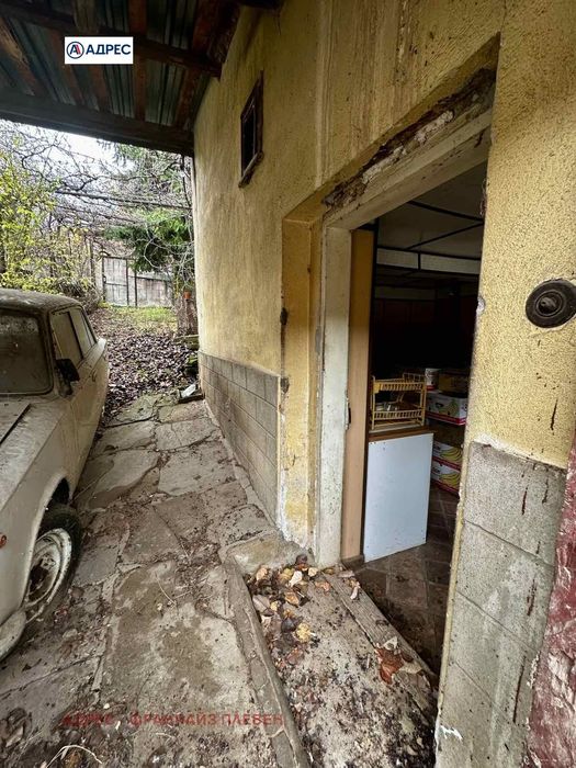 Къща в Ловеч, област-с.Врабево площ 102 цена 33234