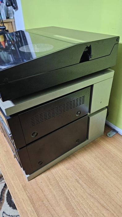 LinieTechnics pick-up sl-q5,,tuner sa-5,deck rs-4