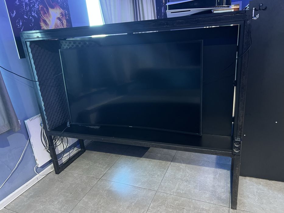 телевизор Samsung