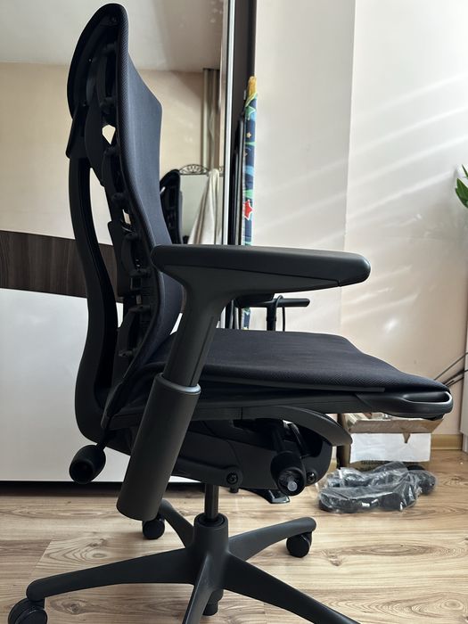 Herman Miller Embody chair Херман Милър Ембоди стол