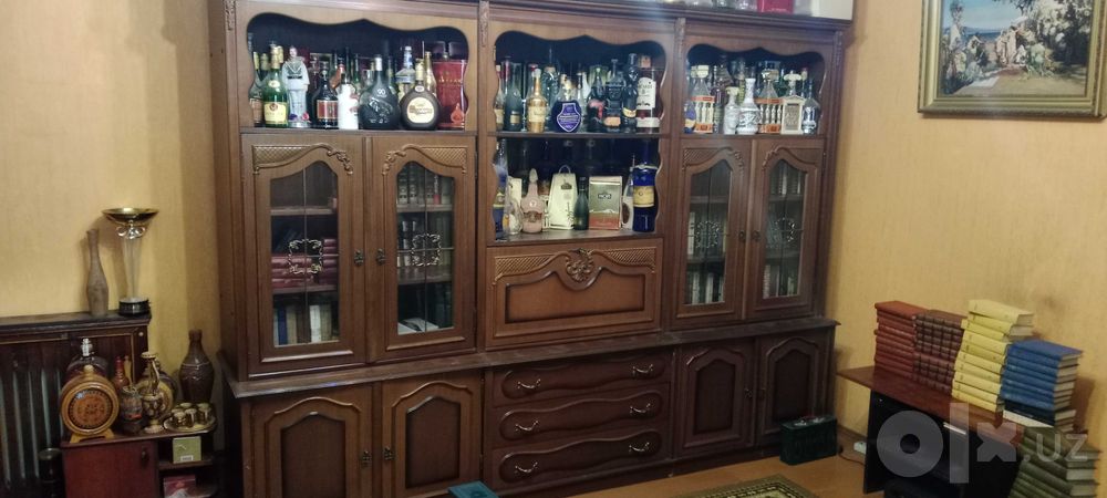 Стенка натурал шпон Лувр, Югославия