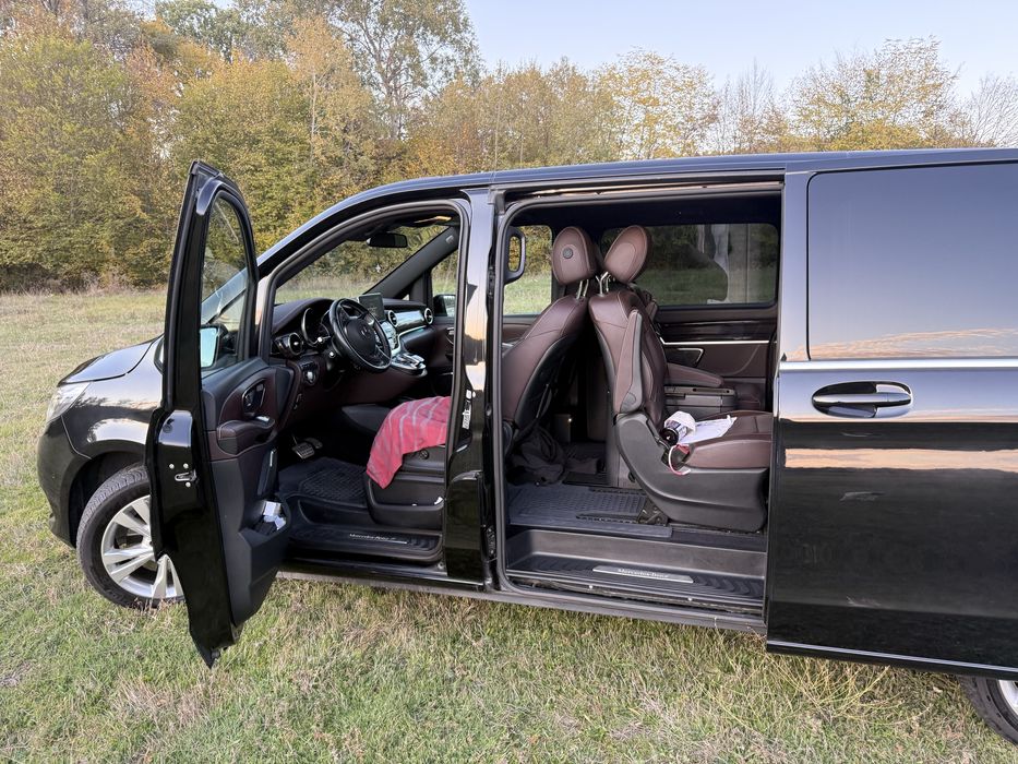Mercedes Benz V 250