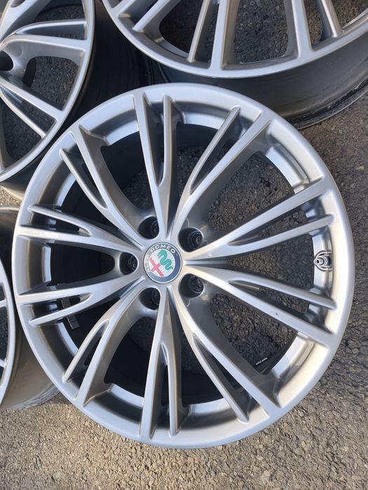 18" оригинални алуминиеви джанти за Alfa Romeo Stelvio, Giulia, Giulieta..
