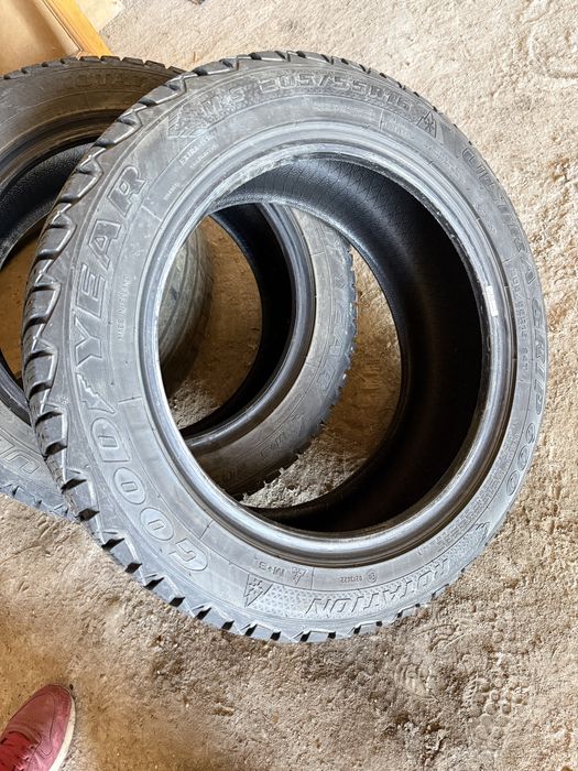 Goodyear 205/55/16 резина