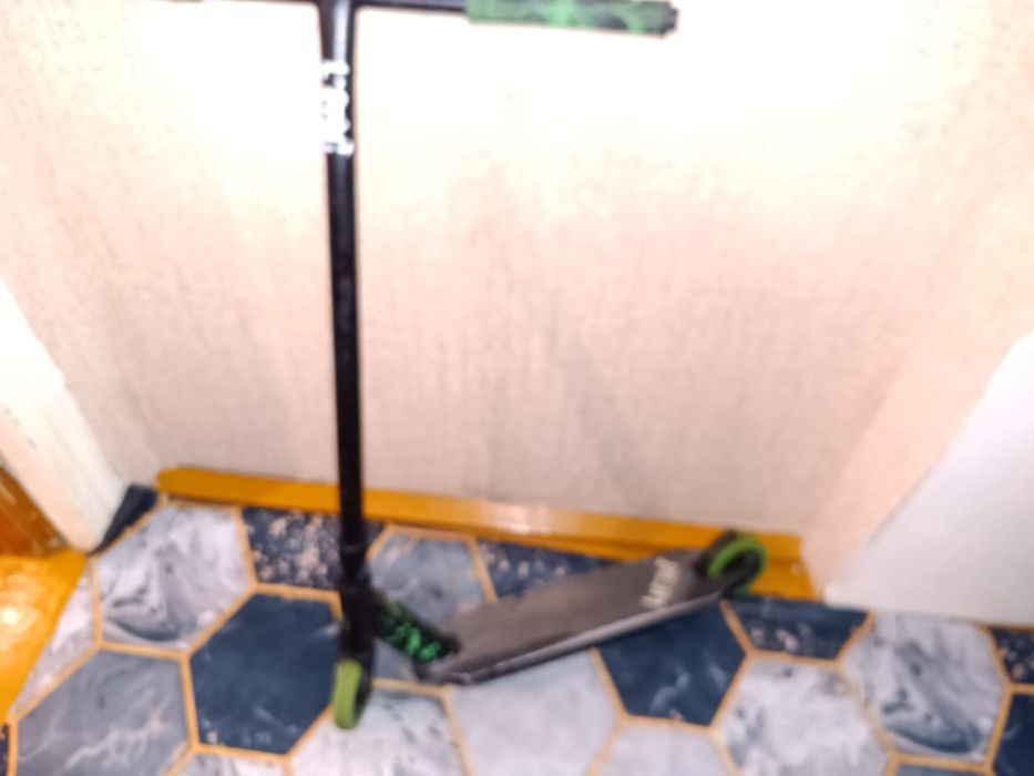 трюковой самокат limit v2