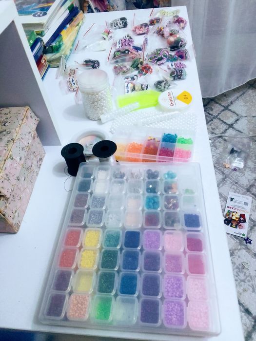 Бисер набор, органайзер, бижутерия