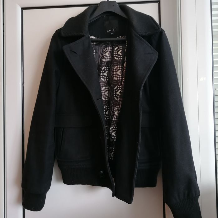 Дамско вълнено бомбър палто, размер 40, М размер