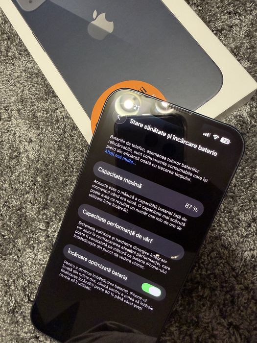 Vand Iphone 13/ Midnight blue/128 GB