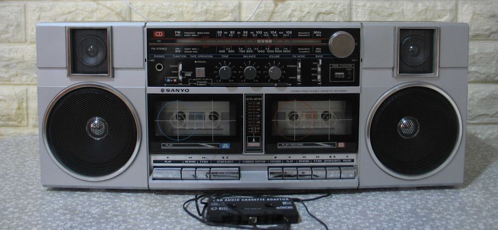 Продается магнитола  Sanyo-m-w2k "Слезы Кабула"