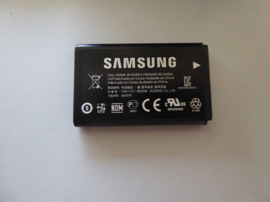 Цифров фотоапарат Samsung HMX-U20
