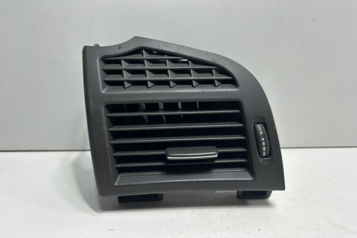 Grila ventilatie bord stanga  A2218300154 Mercedes-Benz S-Class W221