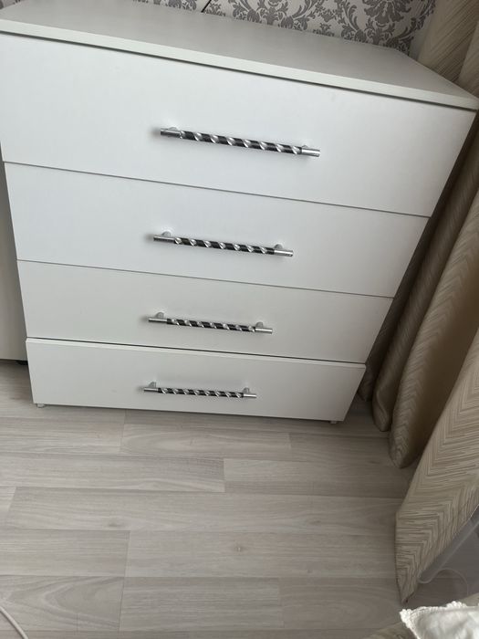 Продам комод срочно