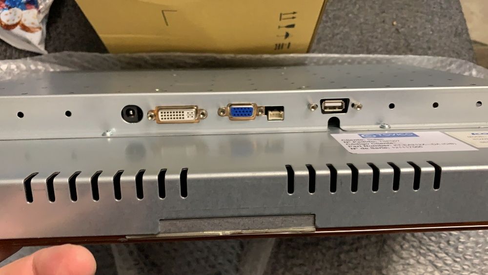 Monitoare 22" touchscreen open frame