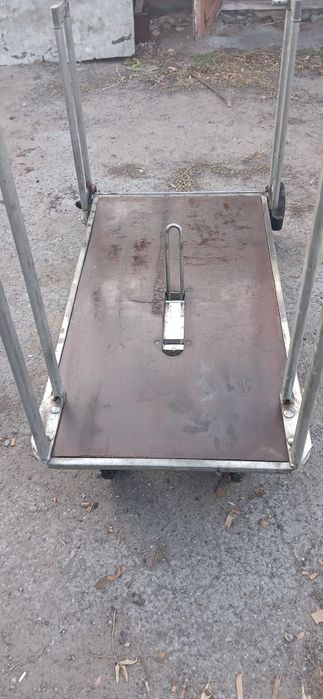 Продам заводскую тачку