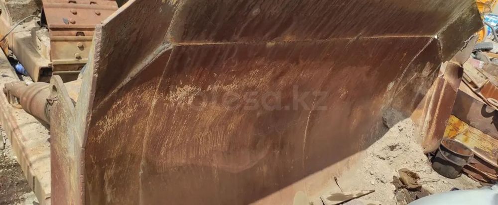 Бульдозер б/у в хорошем состоянии