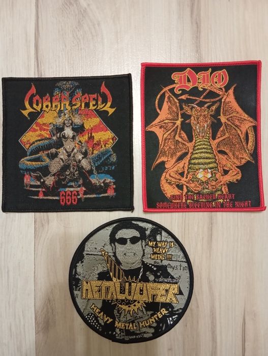 Нови везани нашивки