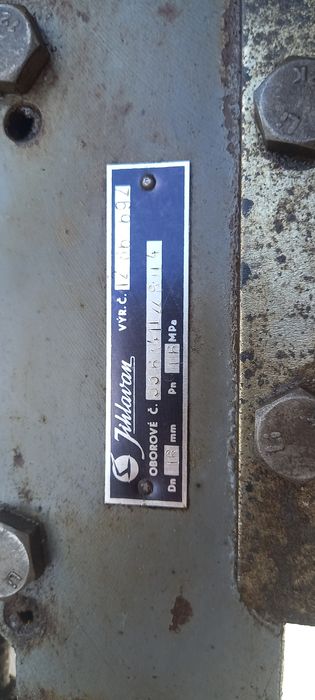 distribuitor hidraulic