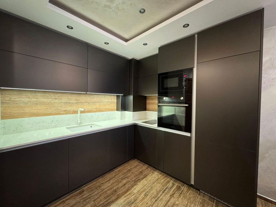 Двустаен апартамент, под наем, кв. Победа