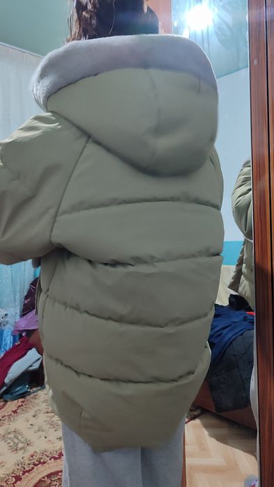 Прадам новый куртка