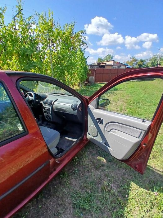 vand dacia logan