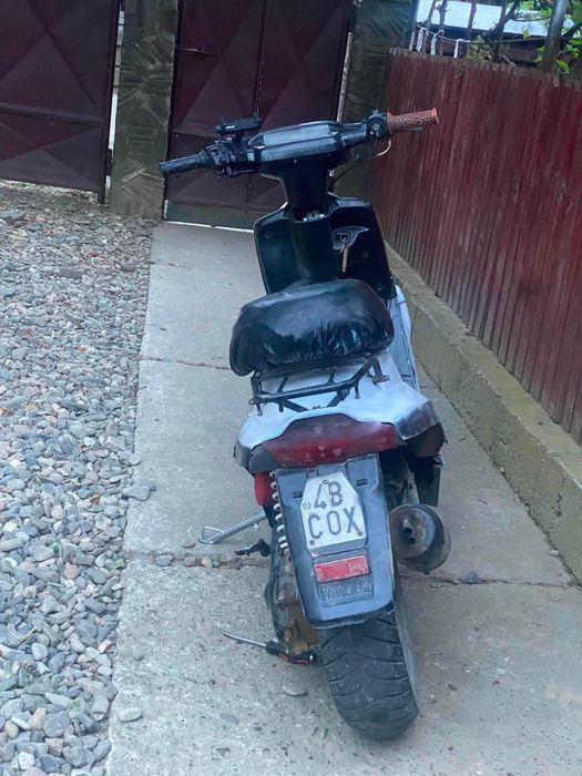 Vând yamaha mbk booster