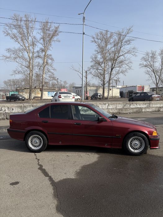 Продам БМВ Е36 1.8 л мотор м 43