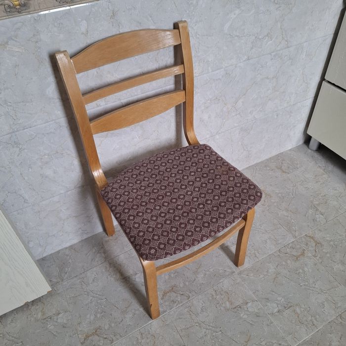 Стулья стулья стул