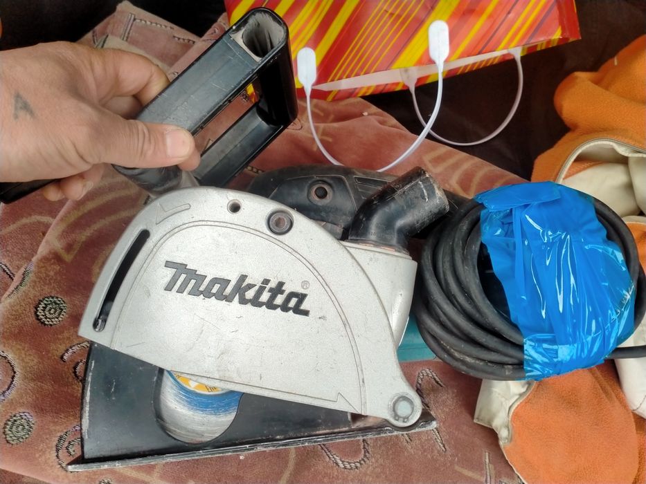 Штраборез"МАКИТА".