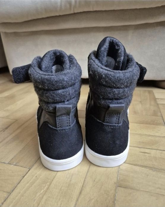 Pantofi sport de iarnă Hummel Stadil JR - 38 (24 cm)